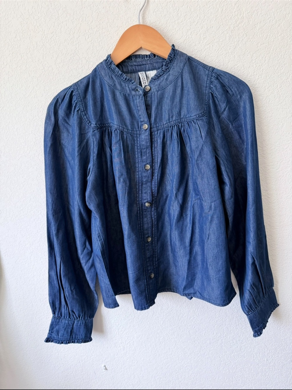 H&M RUFFLE-TRIMMED DENIM BLOUSE Size S